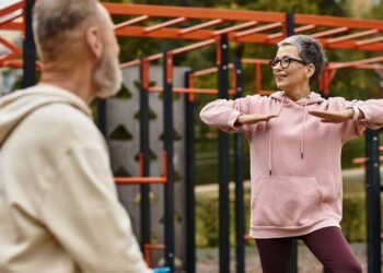 Exercícios depois dos 50 anos: saiba como definir e evitar flacidez