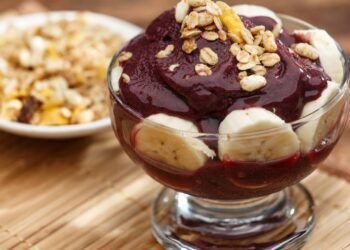 Açaí e pão de queijo: conheça as comidas brasileiras que estão conquistando o mundo