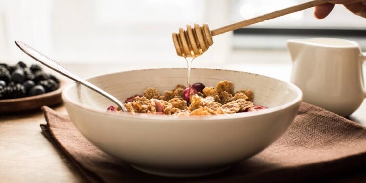 Como montar um café da manhã que evita picos de açúcar no sangue