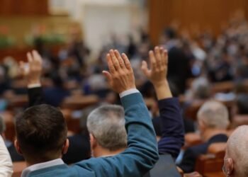 Fim da escala 6x1: saiba o que foi discutido pela câmara