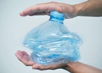 Nem tudo que se degrada é biodegradável: entenda a diferença