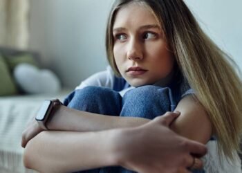 Geração Z: como o excesso de informação molda essa geração