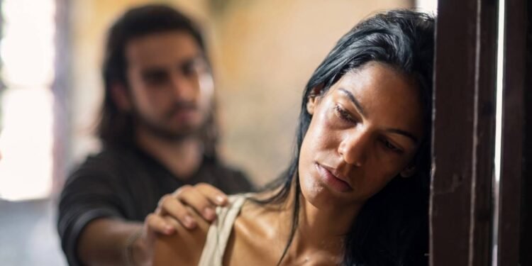 Mulher relata mentira do marido que impediu sua gravidez; entenda o caso.