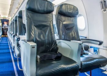 Por que as janelas dos aviões são redondas ou ovais? Descubra!