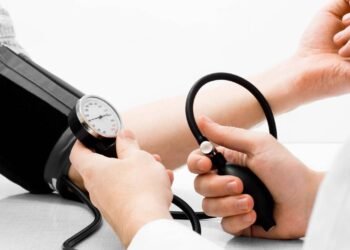 Estes alimentos são uma 'bomba' para quem tem pressão alta; veja