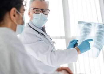 Saiba como o exame de sangue pode antecipar diagnóstico do câncer de pulmão