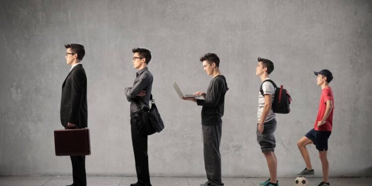 Adolescência do cérebro pode durar até os 32 anos, aponta estudo