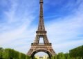 Por que a Torre Eiffel fica alguns centímetros mais alta no verão?