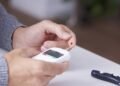 Veja sinais de glicose alta e como confirmar o problema