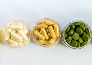 Anvisa suspende marcas de suplementos alimentares; veja