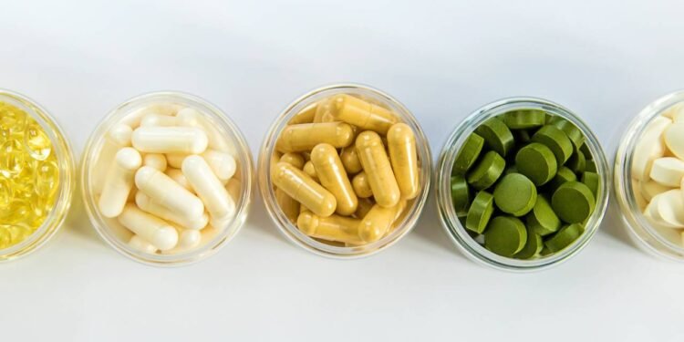Anvisa suspende marcas de suplementos alimentares; veja