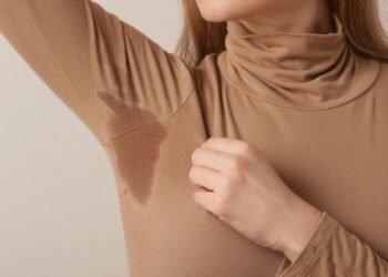 Saiba como tirar cheiro de suor da roupa em 30 minutos