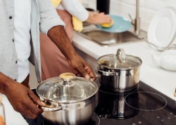 Veja 5 dicas práticas para organizar marmitas da semana