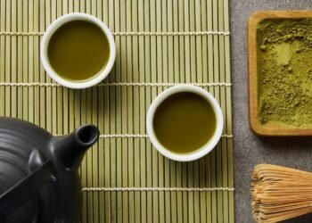 Conheça 8 benefícios do chá matcha para a saúde