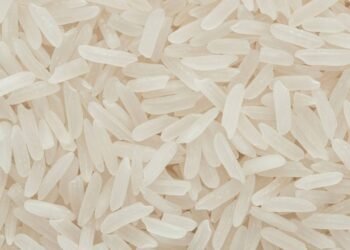 Troque a água por este caldo e seu arroz vai ficar perfeito