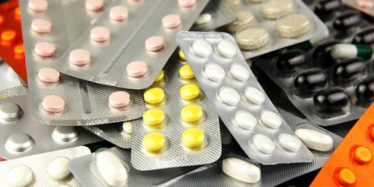 Tomar anti‑inflamatório em excesso pode prejudicar seus rins: veja