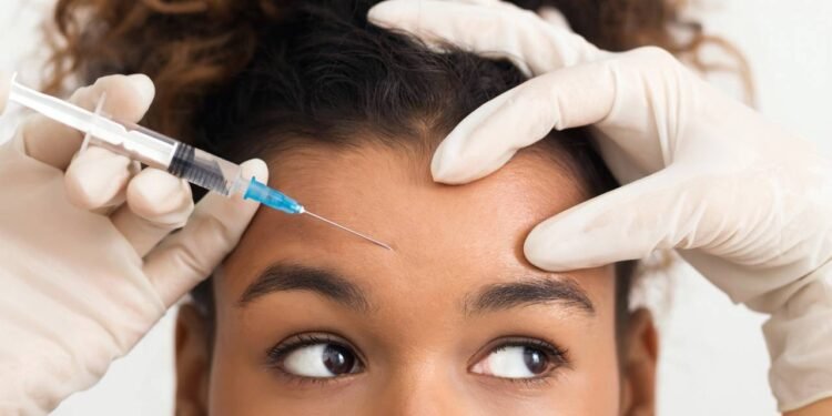 Aplicação de botox vira febre entre jovens; saiba mais