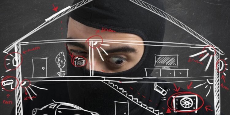 Vai viajar no Carnaval? Saiba como deixar a casa segura