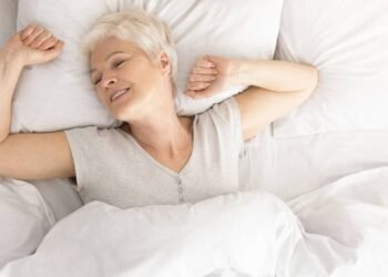 Aposentadoria e sono: qual é o melhor horário para acordar para manter energia e disposição