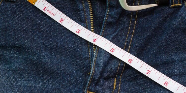 Por que o pênis humano é relativamente grande? Estudo explica