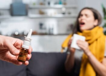 Vacina em spray contra gripe, covid e bactérias empolga cientistas