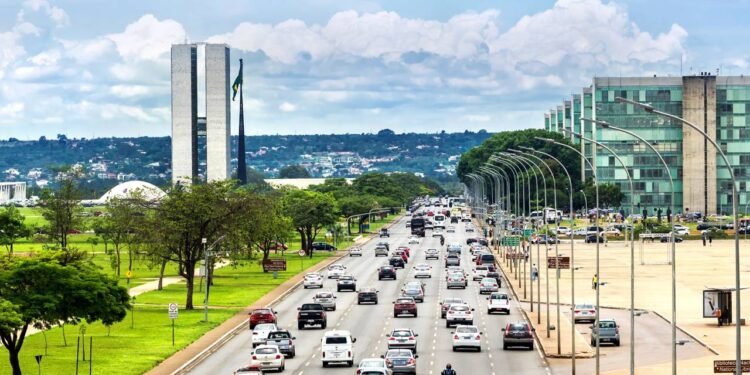 Feriados de abril: 5 destinos baratos para viajar perto de Brasília