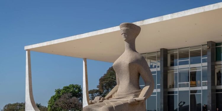 Quais os limites de um ministro do STF? Entenda o que diz a lei