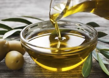 Azeite fraudado: 5 dicas para não cair em golpes no supermercado