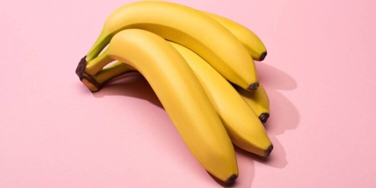 É verdade que bananas são radioativas? Saiba o que diz a ciência