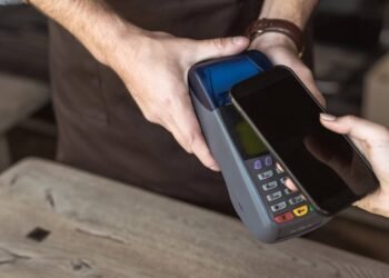 Como não depender de um só banco digital? 5 dicas para sua segurança