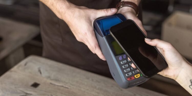 Como não depender de um só banco digital? 5 dicas para sua segurança