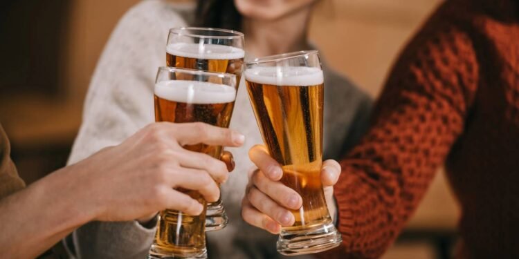 Diminuir consumo de álcool pode reduzir mortalidade por câncer