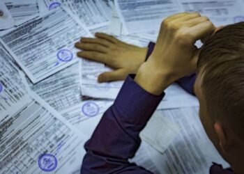 Superendividado? Veja o passo a passo para renegociar as dívidas