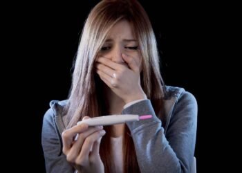 Os impactos psicológicos da gravidez na adolescência; saiba mais