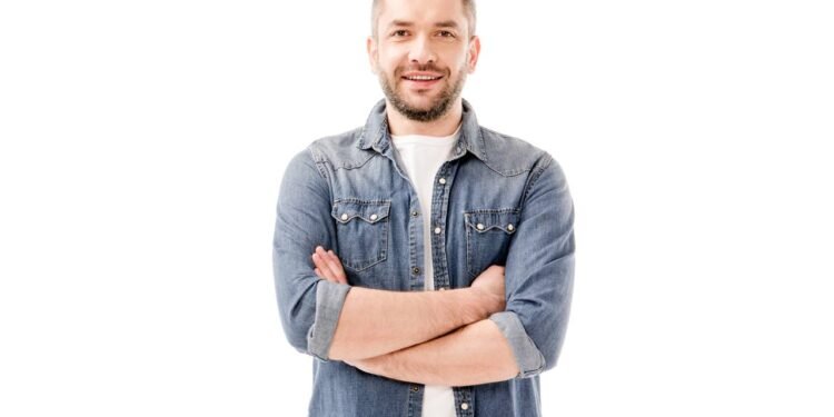 O que é um homem performático? Entenda os 5 sinais mais comuns