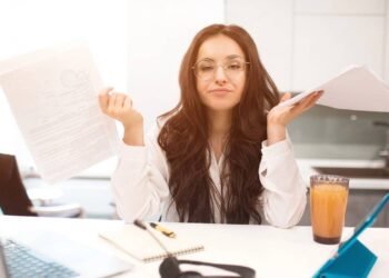 Esses hábitos podem estar prejudicando seu trabalho; saiba