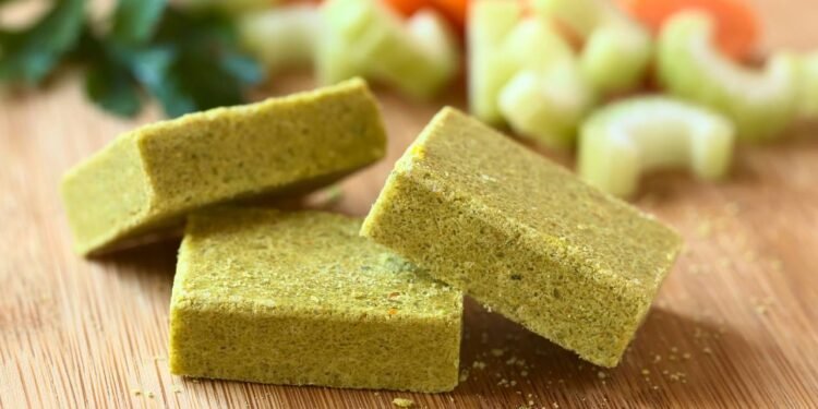 Bomba de sódio: saiba por que evitar temperos prontos e como substitui-los