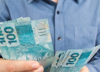 A empresa atrasou seu salário? Saiba quais são os seus direitos