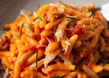 Sabores da Itália: 5 pratos típicos de Cagliari para fazer em casa