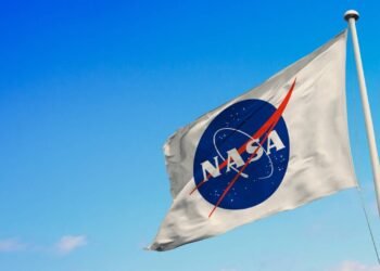 Uma mulher e um negro na Lua: missão Artemis II faz história em voo lunar