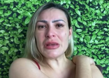 Por que famosos como Andressa Urach expõem diagnósticos na internet