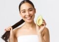 3 receitas fáceis com abacate para fortalecer seu cabelo