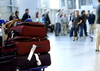 Perdeu o voo por pane no avião? Conheça os seus direitos como passageiro