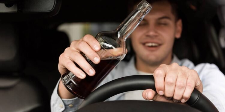 Lei Seca mais dura? PL prevê multa de até R$ 29 mil e CNH suspensa por 10 anos