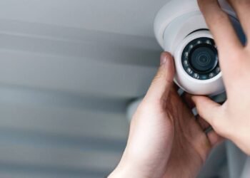 Câmeras de segurança: 5 tecnologias para proteger sua casa de um assalto