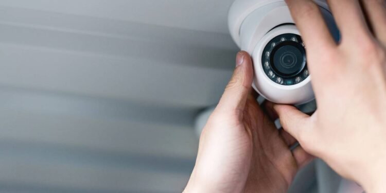 Câmeras de segurança: 5 tecnologias para proteger sua casa de um assalto