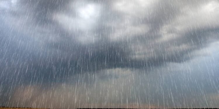 Qual a diferença entre alerta laranja, amarelo e vermelho? Entenda os riscos