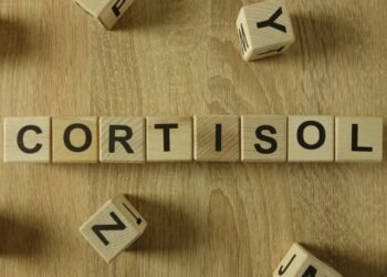 Sinais de alerta: 7 sintomas de que o seu cortisol pode estar alterado