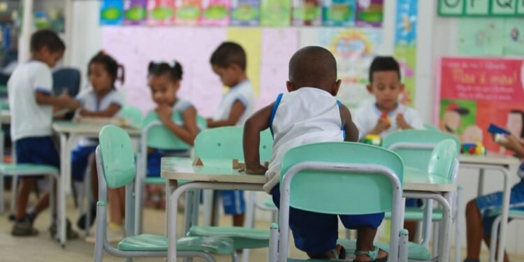 A importância da creche para o futuro de uma criança; veja os motivos