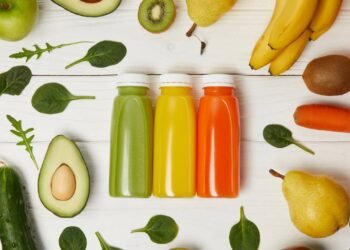 Dietas detox funcionam mesmo? Mitos e verdades sobre a limpeza do organismo